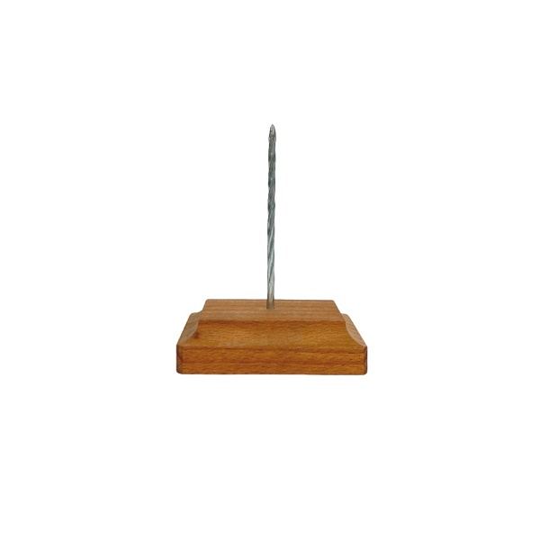 Игла для чеков h=12 см. на дерев. подставке /1/